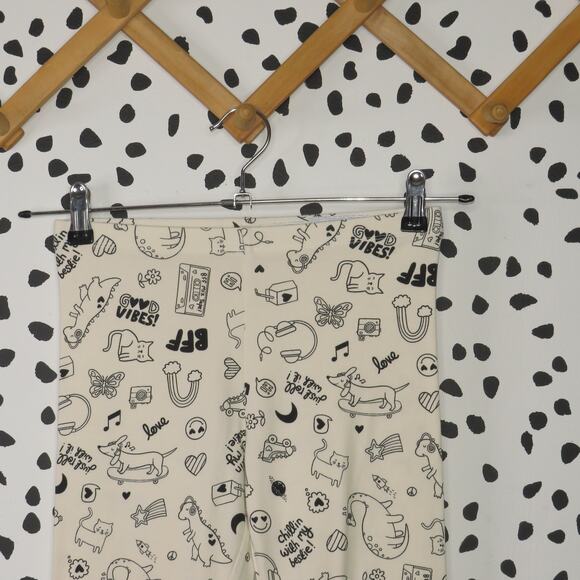 Wonder Nation White Doodle Print Girls Casual Leggings - Picture 2 of 6